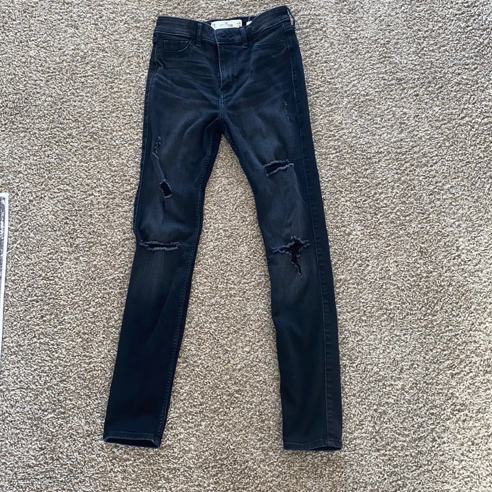 Hollister black skinny jeans